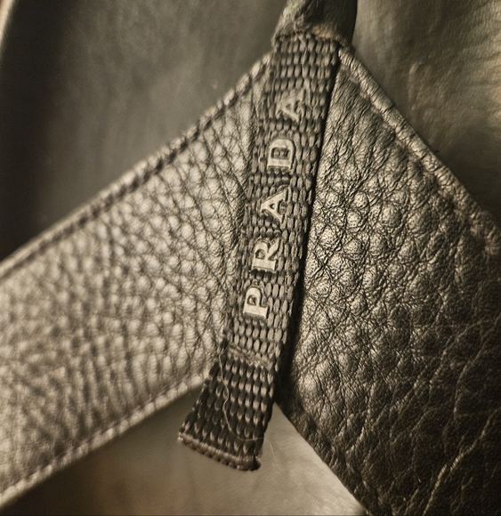 Vintage Prada Men's Black Leather Flip Flops - Picture 2 of 5